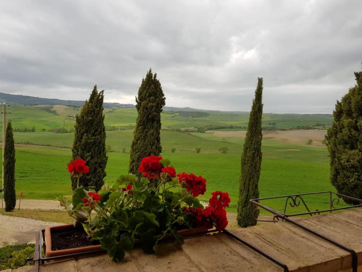 Agriturismo Poggio Tobruk П'єнца Екстер'єр фото