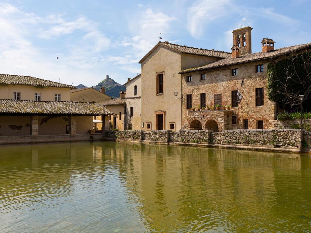 Вілла Agriturismo Poggio Tobruk П'єнца Екстер'єр фото